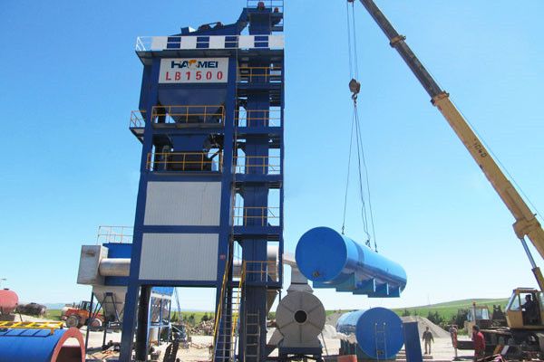 installation of LB1500 asphalt mixing plant in Algeria.jpg