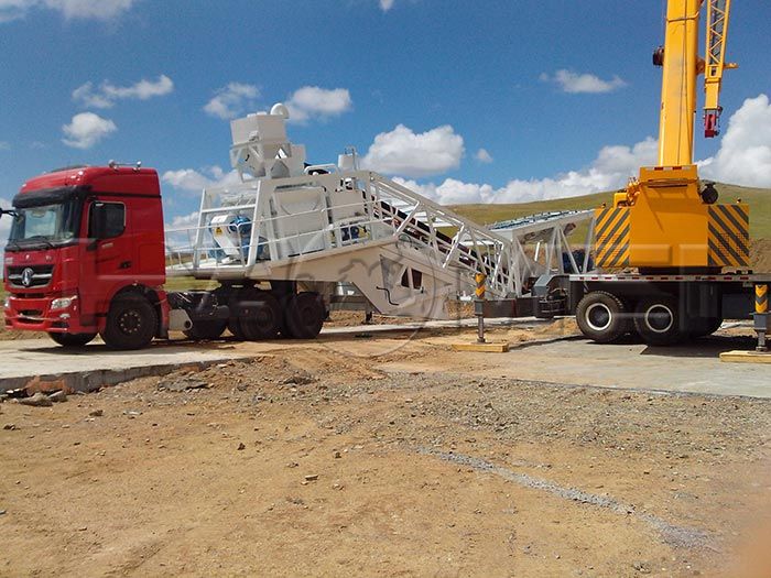 mobile concrete plant.jpg