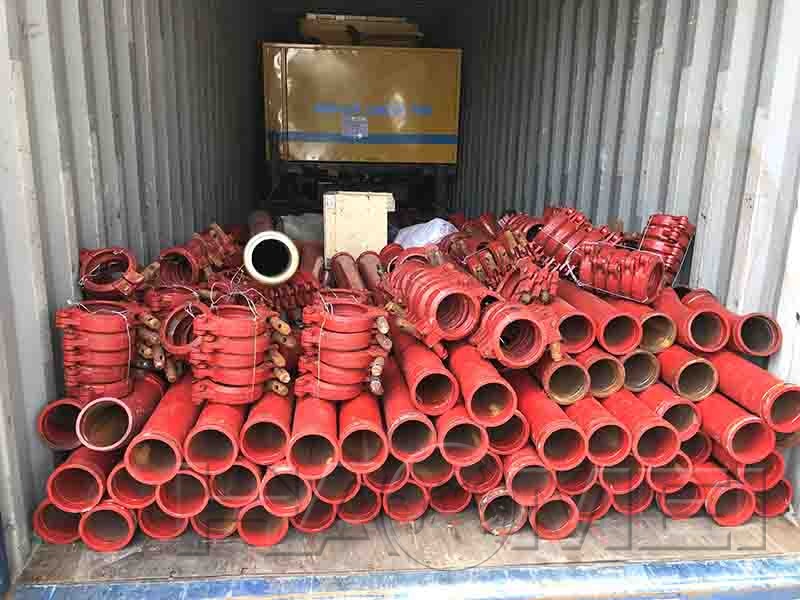 آلة خلط الخرسانة مع مضخة